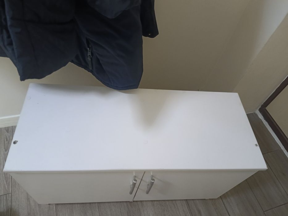 Продается шкаф-обувница