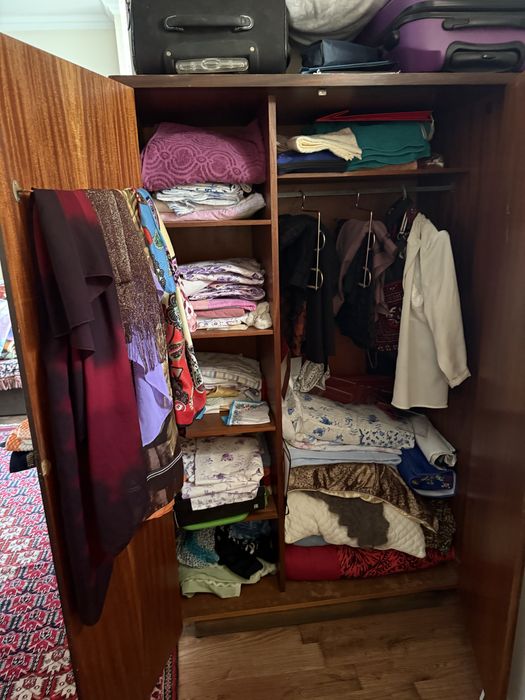 Срочно продам  шкаф