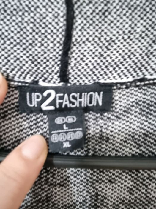 Pulover dama marimea L-Xl