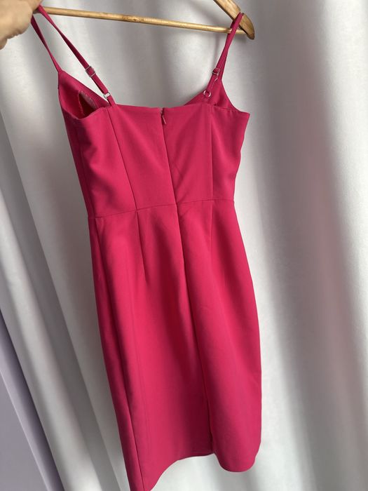 Розова официална рокля Mohito XS