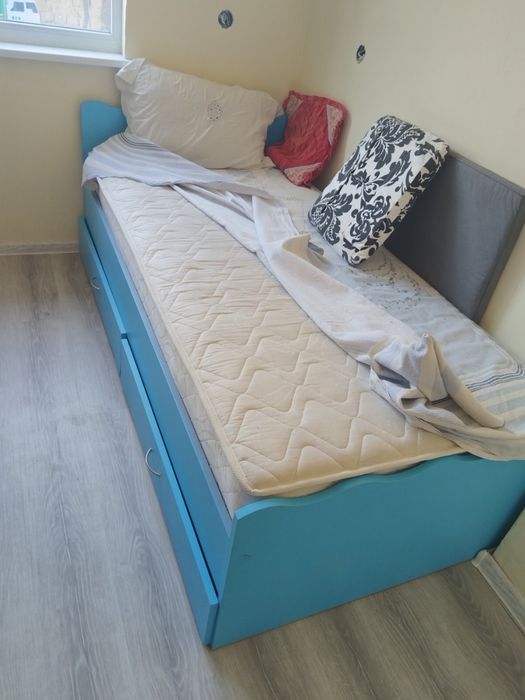 Легло с матрак Карлово