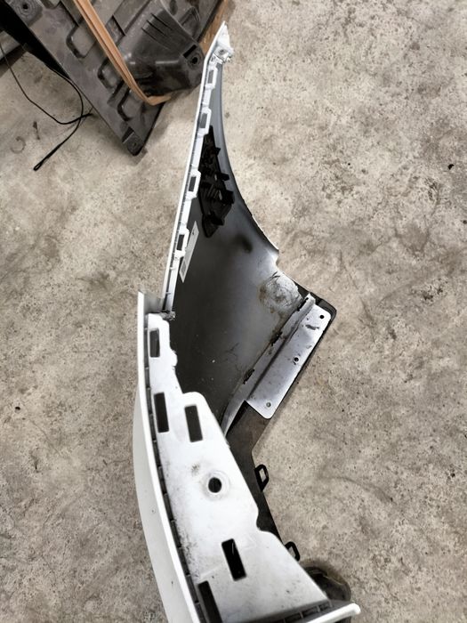 Задна броня Tesla Model 3 Highland / Тесла Модел 3 Хайленд 2024г.