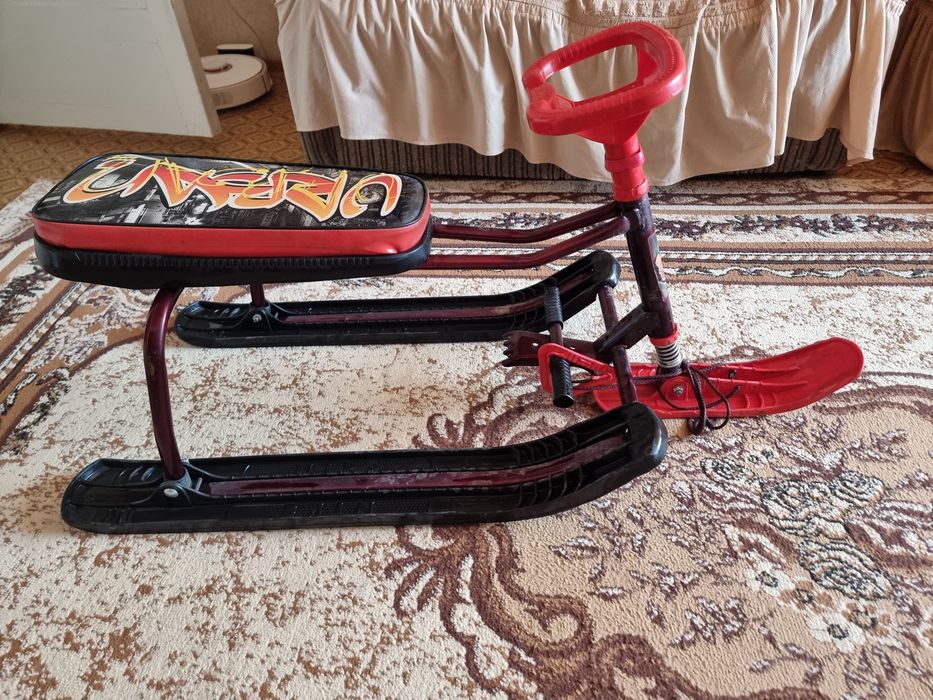 Продам снегокат в хорошем состоянии