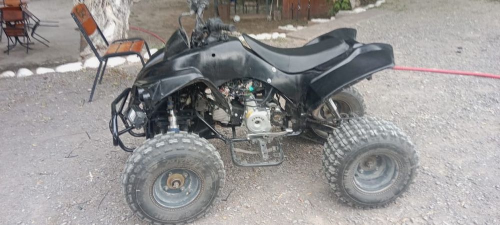 Продам квадрацикл кросавые