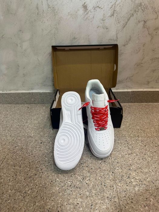 Airforce 1 white supreme