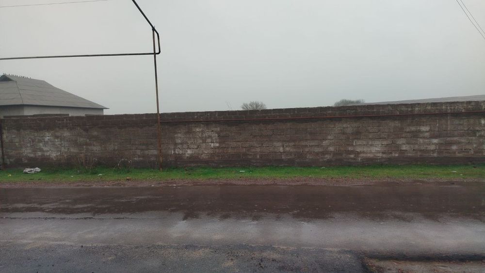 Yer uchastka sotiladi Namuna (Lenin kalxozda 14 marshrut yoʻlida)