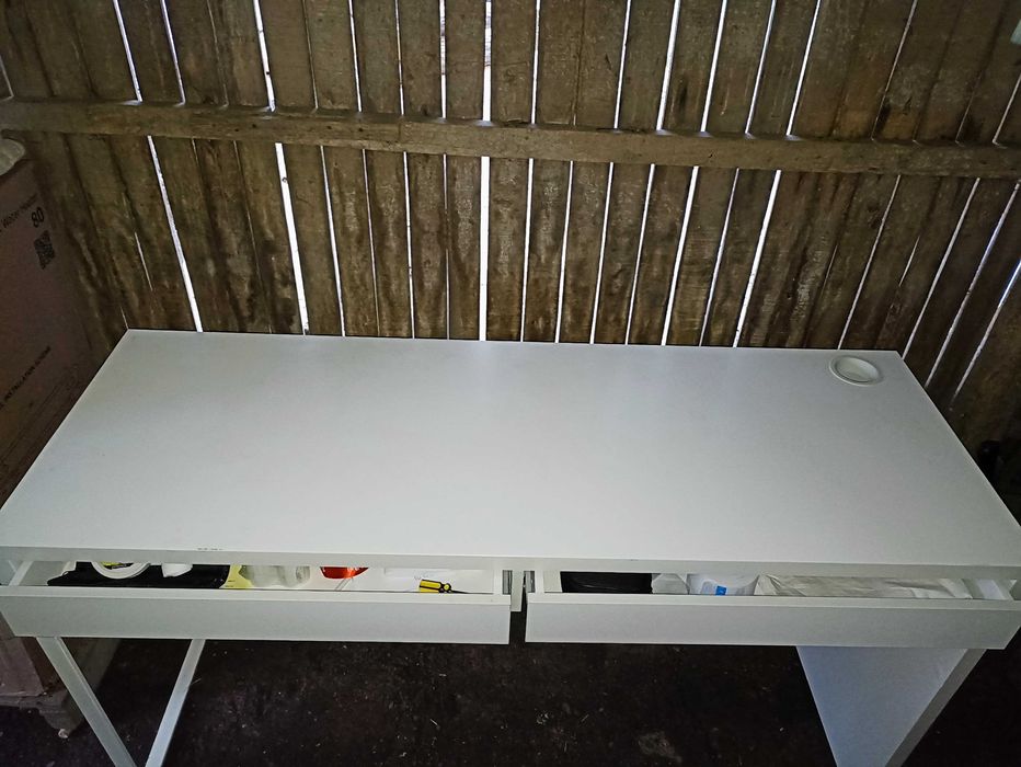 Mobilier pentru frizier