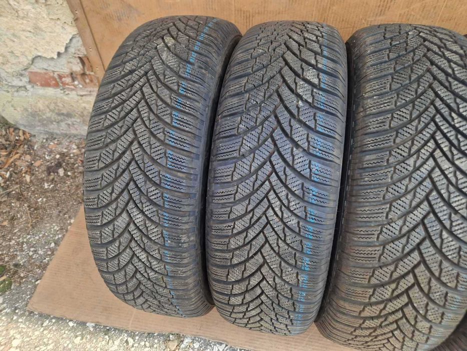 4 Firestone R17 215/65
Зимни гуми 
DOT3521