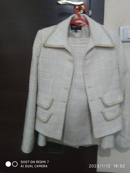 Pochti noviy  kastyum yubka