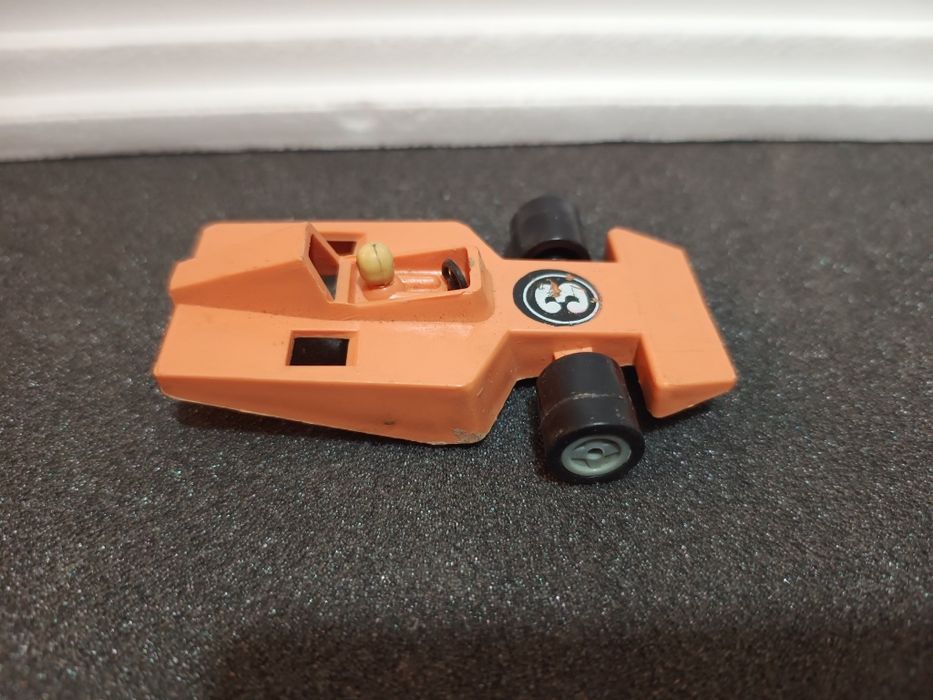 Jucarii vechi de colectie perioada comunista