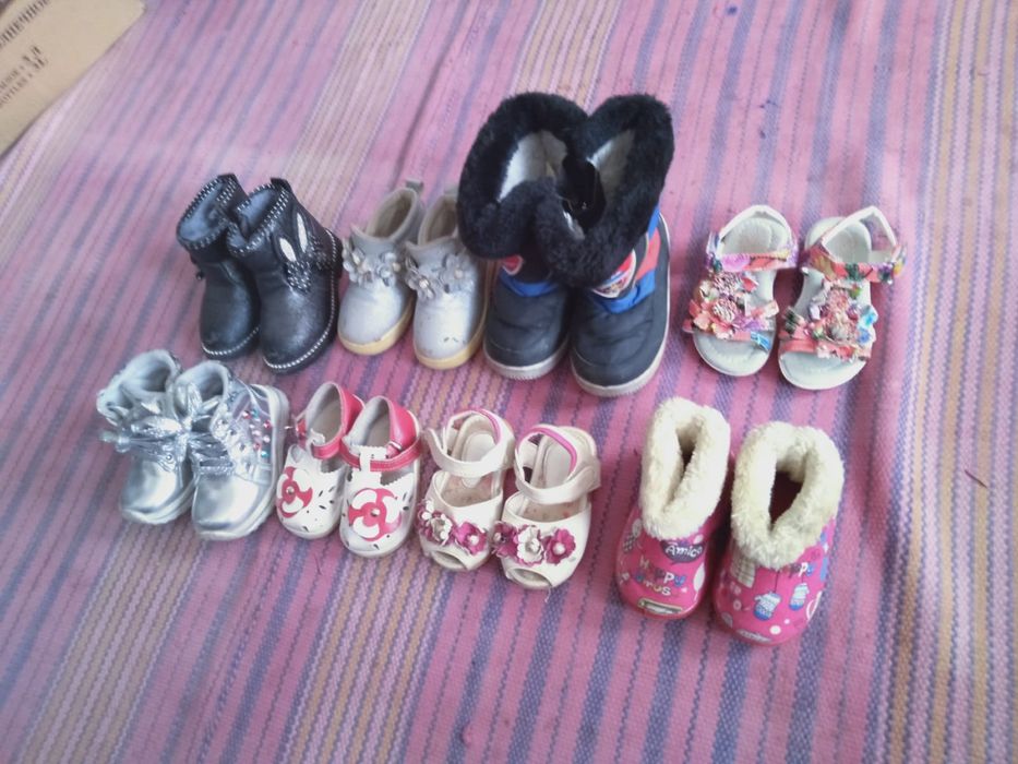 Продается детские обуви
