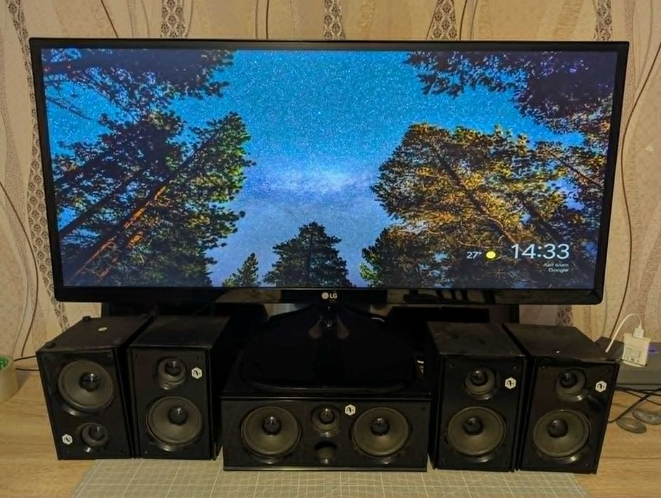 LG UltraWide 29UM58-P – 29" IPS UltraWide монитор