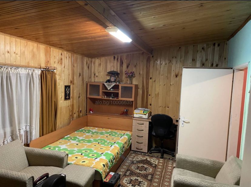 Продава се Промишлена сграда в с. Зимница, Област Ямбол - 2200 кв.м за 25 €/кв.м - Снимка #6