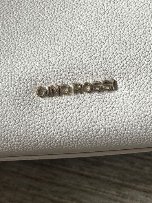 Дамска чанта Gino Rossi- естествена кожа