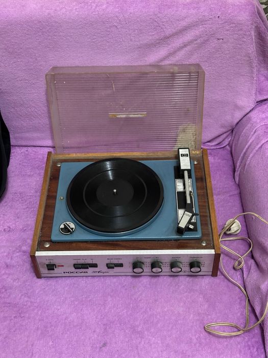 Проигрыватель Россия 321 стерео