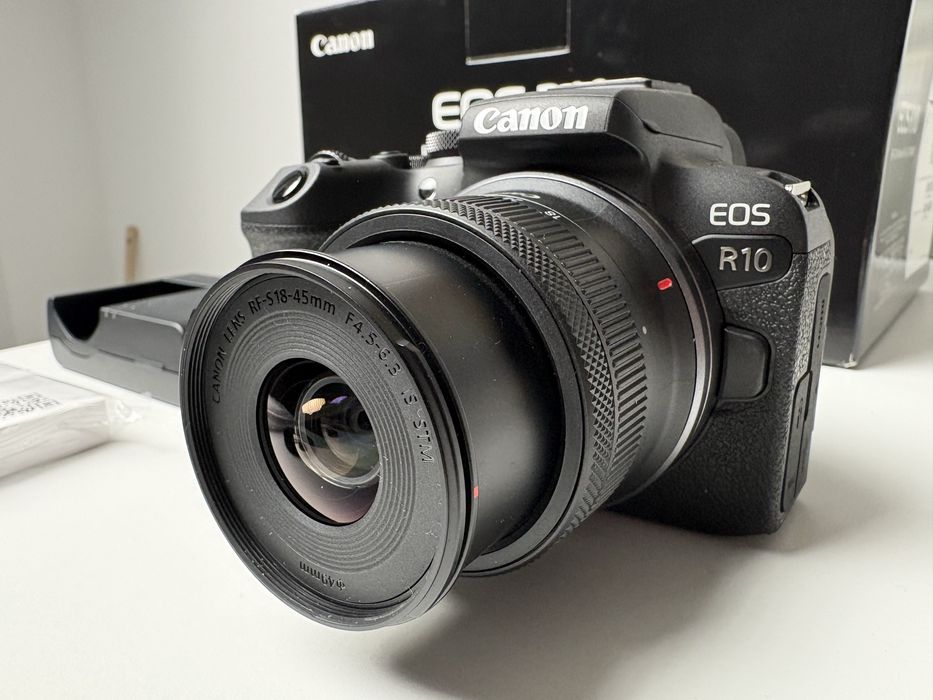 Canon EOS R10 kit 18-45mm