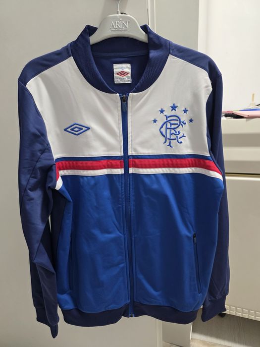 3 jachete la 100 lei toate Umbro, Bigotti si Adidas Originals + vestă cadou
