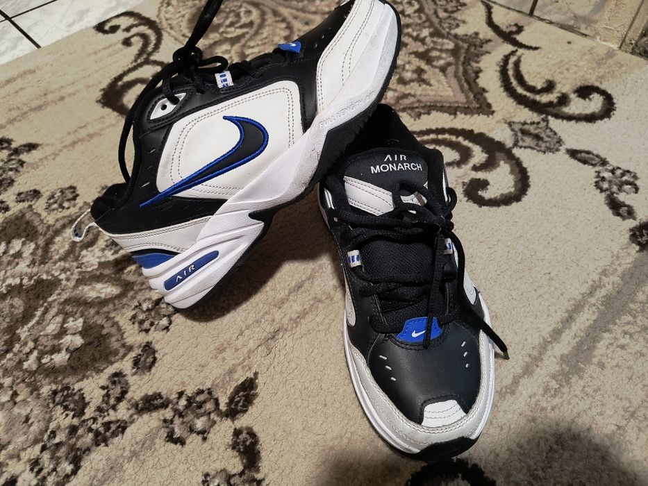 Adidas Nike Nr 39