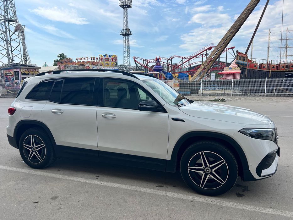 Mercedea EQB350 4 matic
