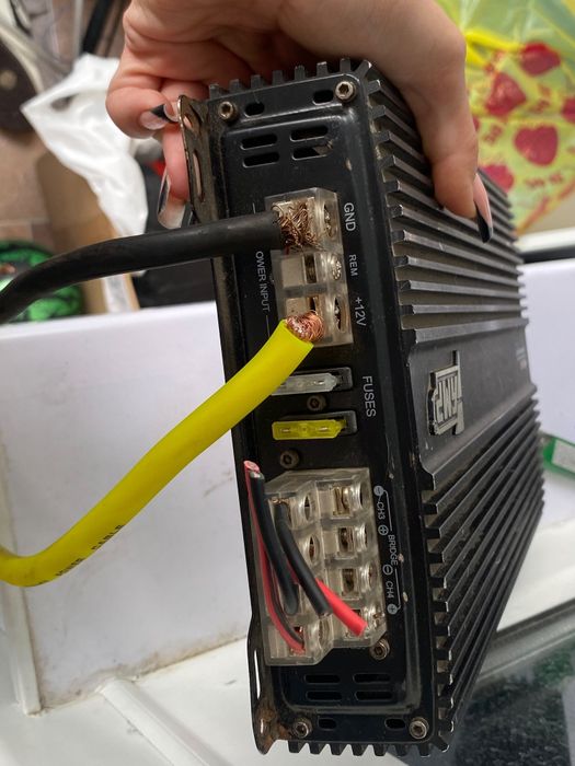Продам усилитель АМР 4х80