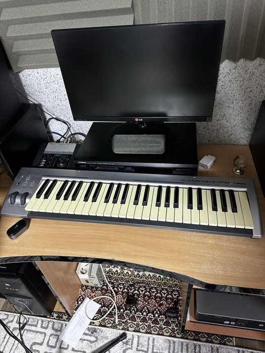 Midi klavish M-AUDIO KEYSTATION 49es