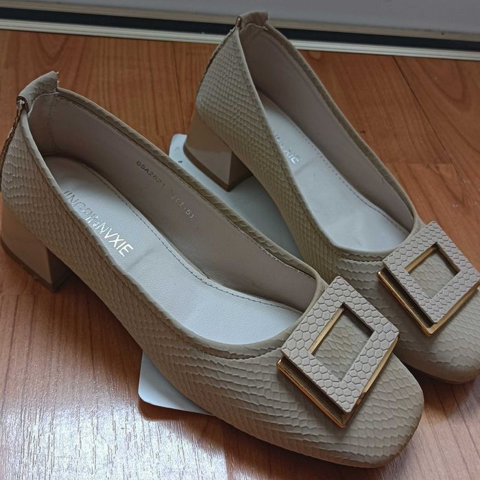 Туфли бежевые, 35