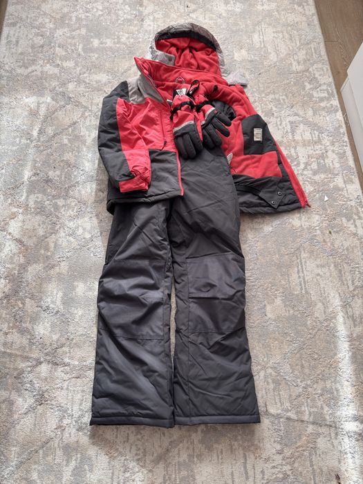 Комплект зимний: куртка и штаны для похода в горы и на каток