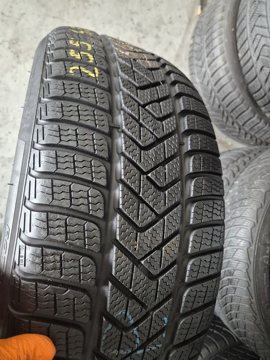 Vand set anvelope 255.40.20 iarna Pirelli
