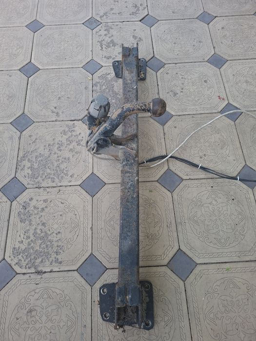 Фаркоп на Пассат Б 6-7