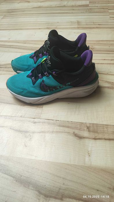 Детско-юношески маратонки Nike