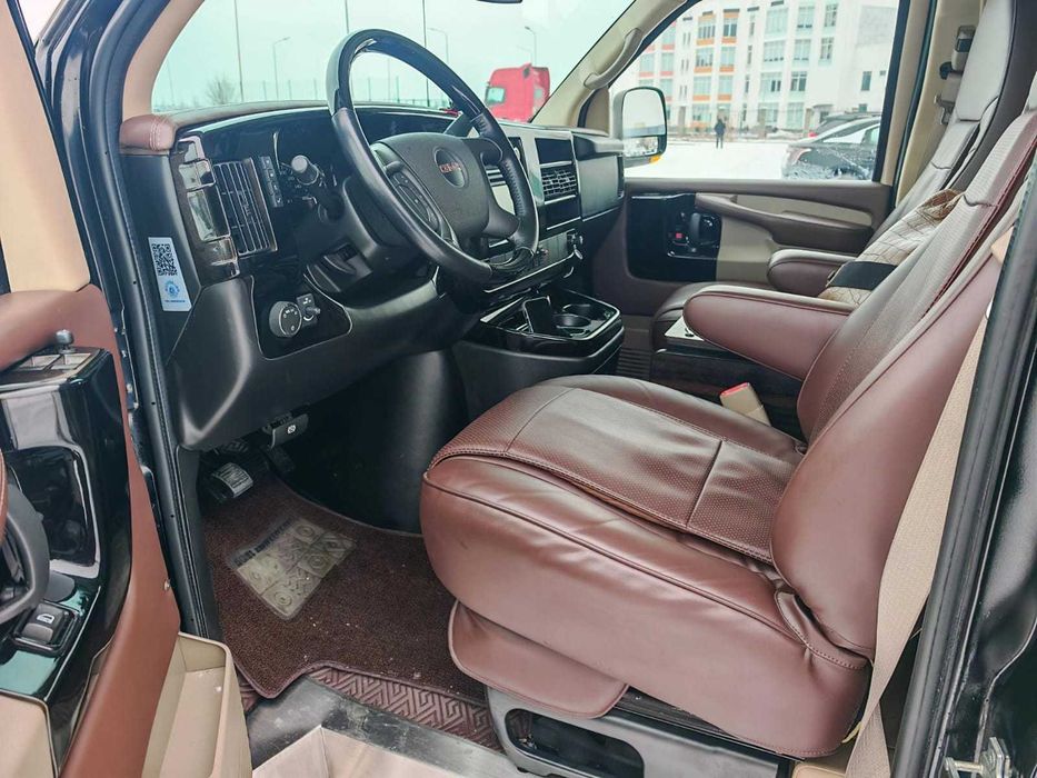 GMC savan коммерческий автомобиль