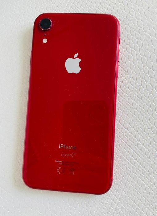 Продается iPhone XR