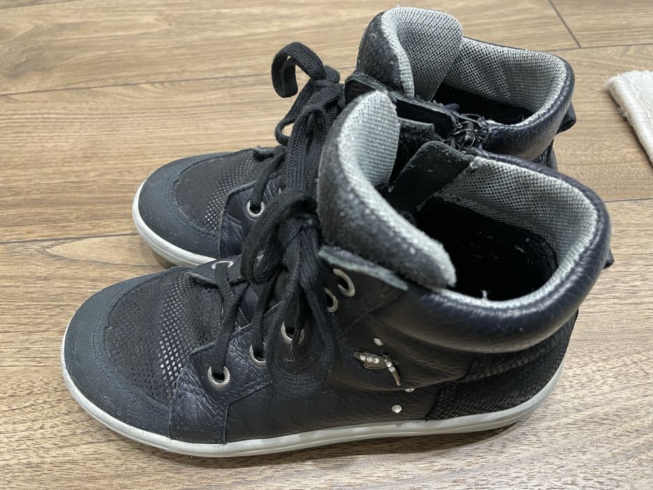 Весенний обувь Лель