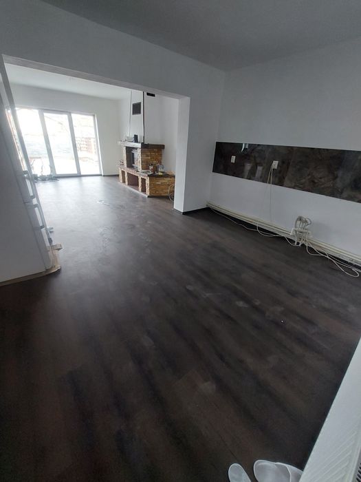 Vând casa,lângă Damila,la 100 de m de Profi sau schimb cu apartament