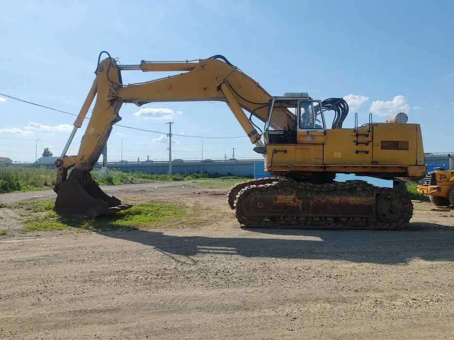 Excavator Liebherr 984 Ideal pentru cariere Accept orice test Rate/Credit
