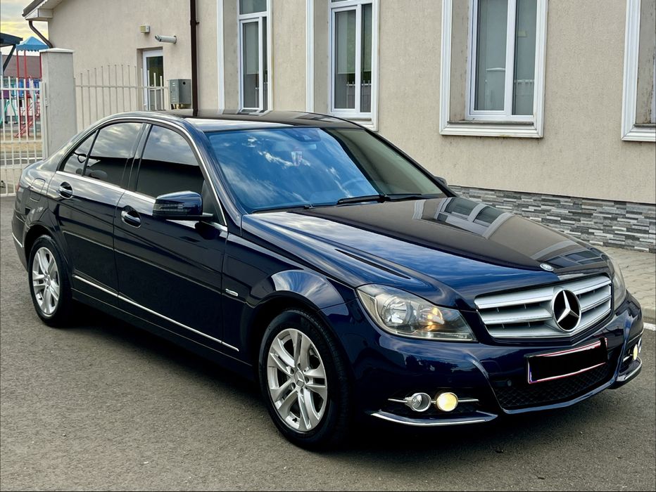 Mercedes C220 an 2012 avangarde eur 5