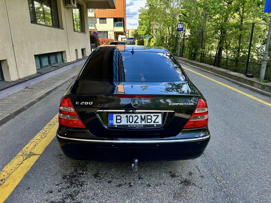 MERCEDES-BENZ E-Class 2004 — imagine 5