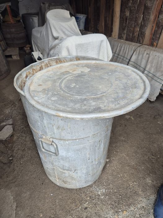Butoaie din aluminiu cu capac 150L