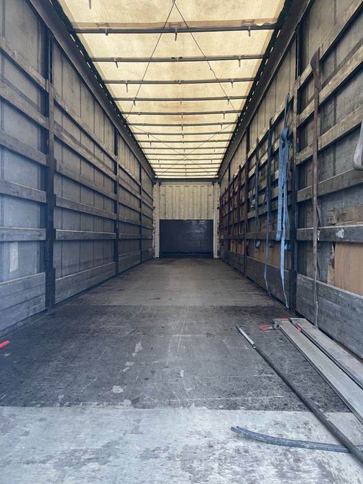 Semiremorca Krone mega