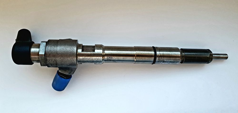 Injector Continental VDO reconditionat/testat, CAYC 1.6 TDI 03L130277B