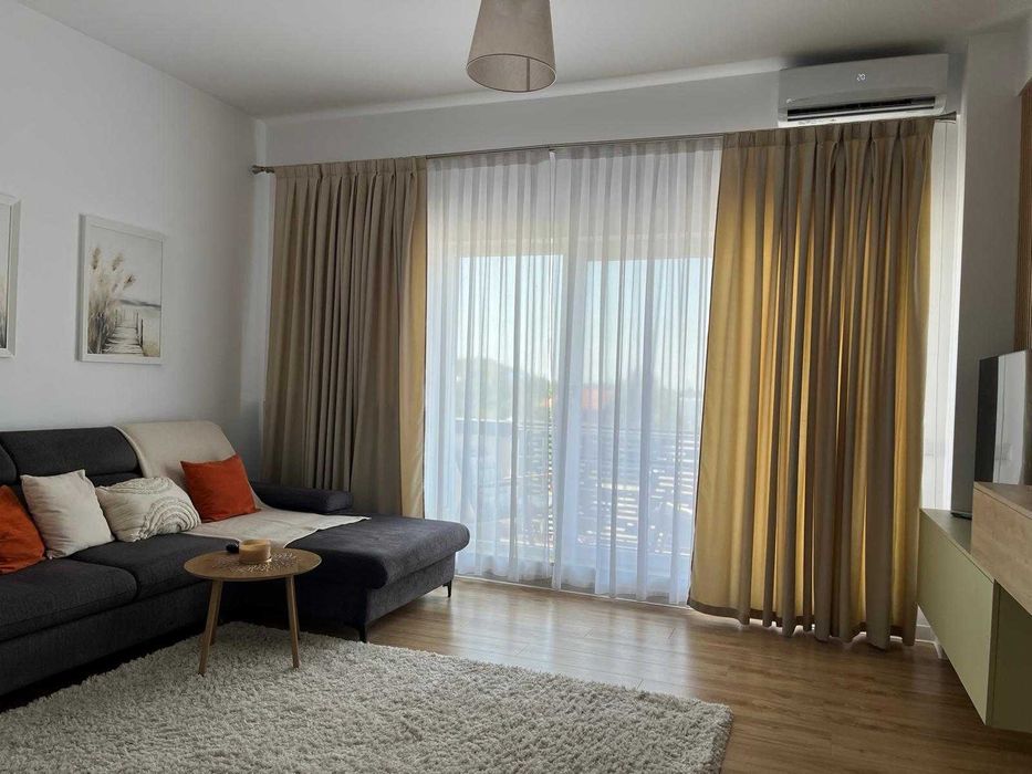 Vanzare apartament 3 camere