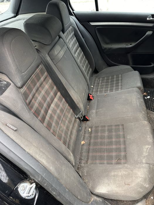 Седалки от фв голф 5 гти / салон vw golf 5 gti