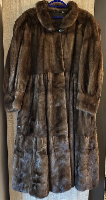 Haină din nurcă Glock Pelze Germania - model de lux stare foarte bună