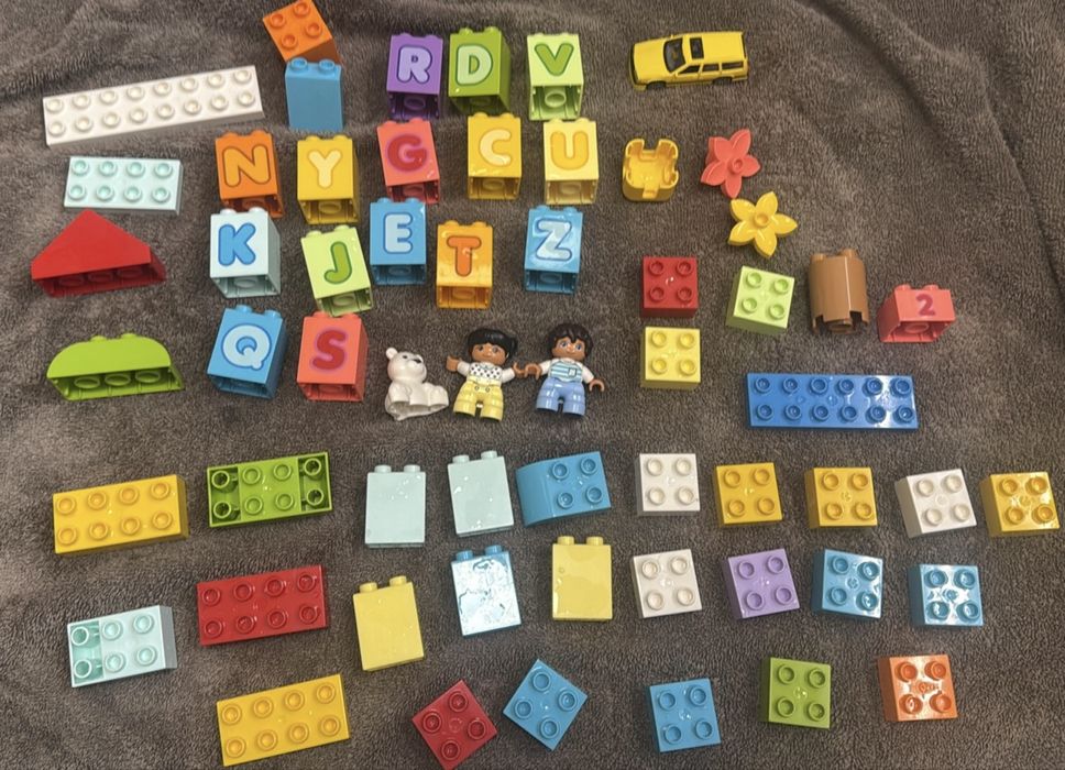 Lot piese lego duplo impecabile si figurine