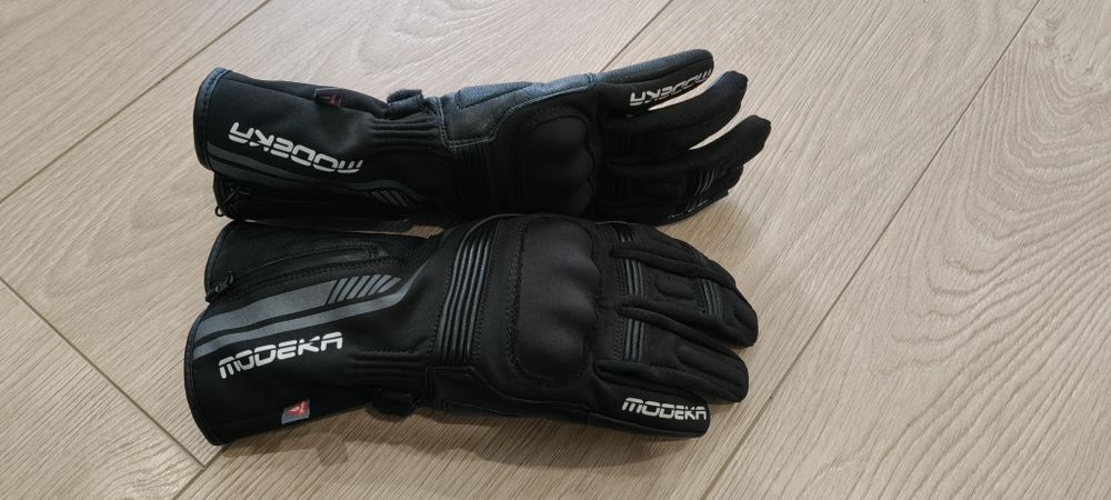 Мото аксесоари ръкавици, колани