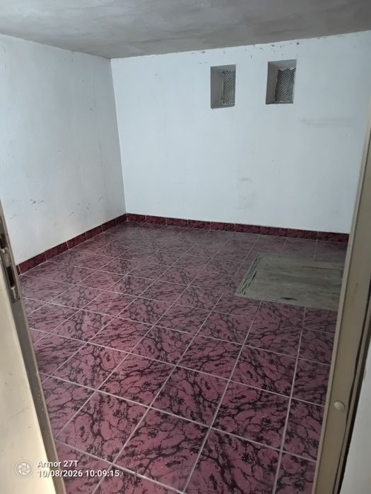 Garaj sub bloc de inchiriat
