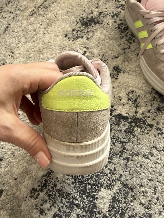 Кроссовки оригинал Adidas на девочку