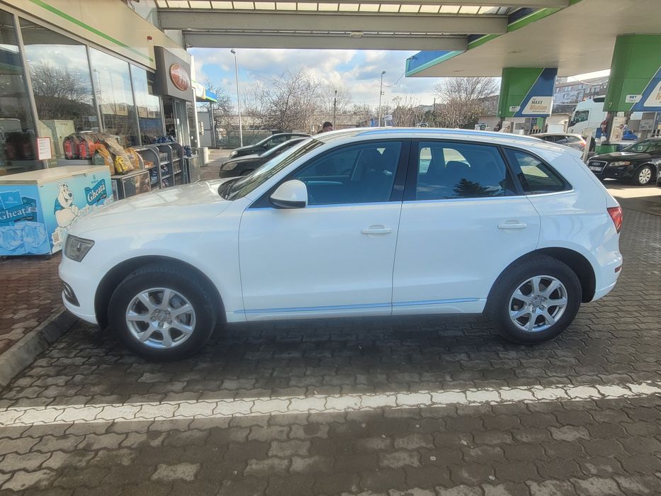 Vând sau schimb Audi Q5 quattro 2013