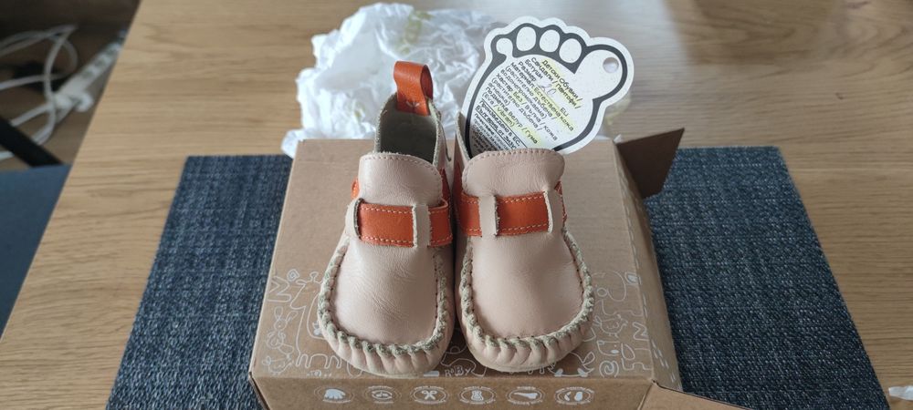 Нови боси обувки Botess/Zaezoo