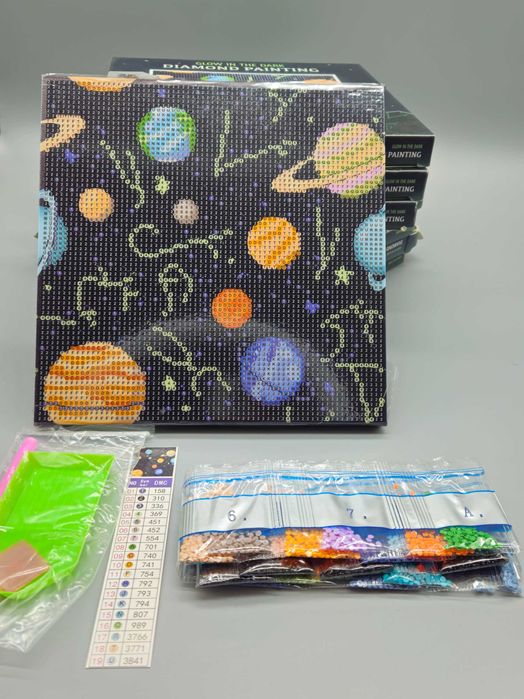 Diamond Painting  диамантен гоблен на платно 20x20 см (Космос/Планети)